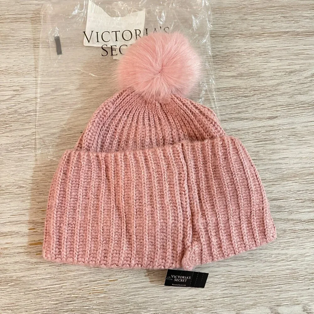 New Victoria's Secret Hat Snowflake Sparkle Pom Jewels Beanie Blush Pink NWT